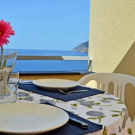 Studio Fur 2 Personen Ca 20 M In Moneglia, Italienische Riviera Italienische Westkuste Apartment